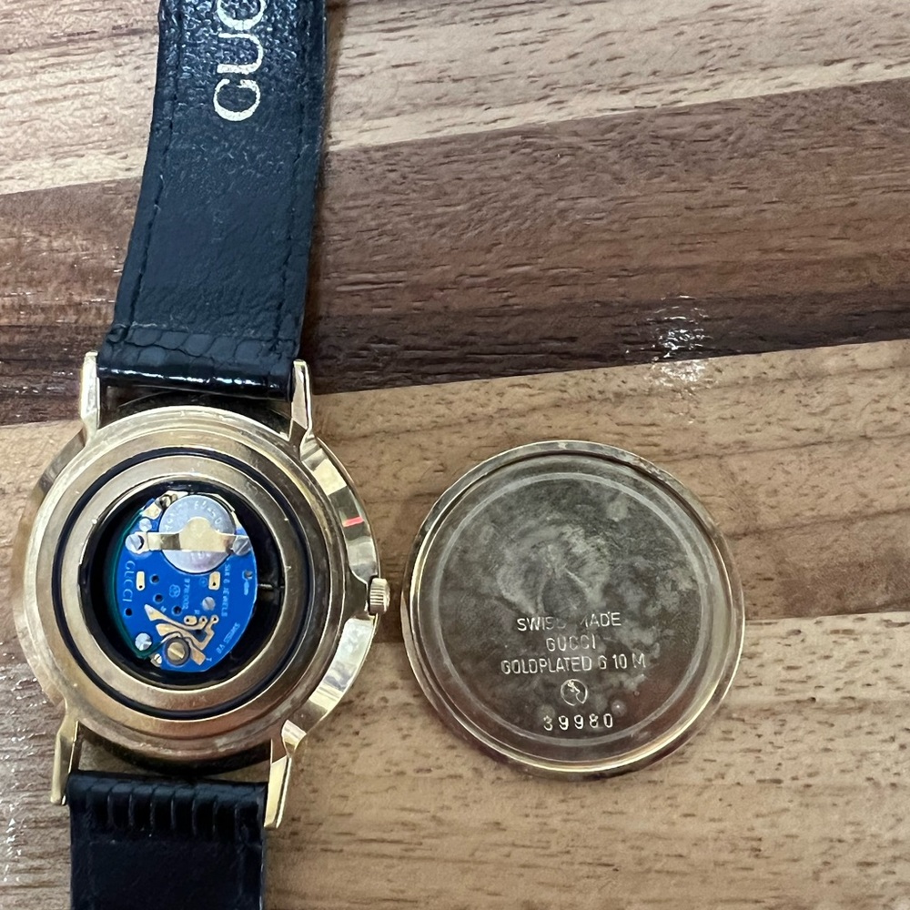 Gucci unisex watch gold plated - Picture 12 of 13